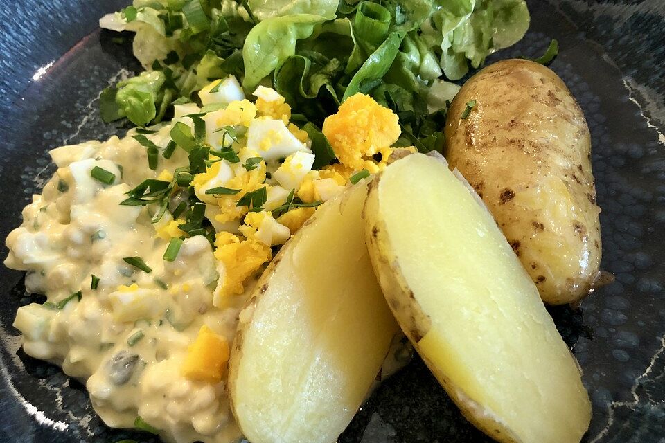 Pellkartoffeln mit Gerstenremoulade