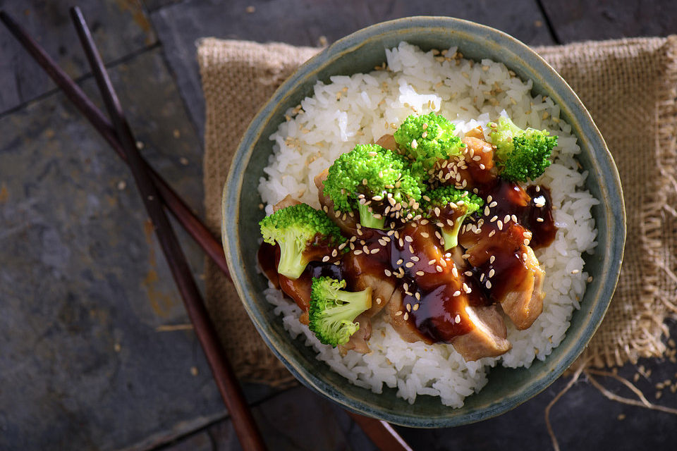 Grillhähnchen mit Teriyaki-Sauce