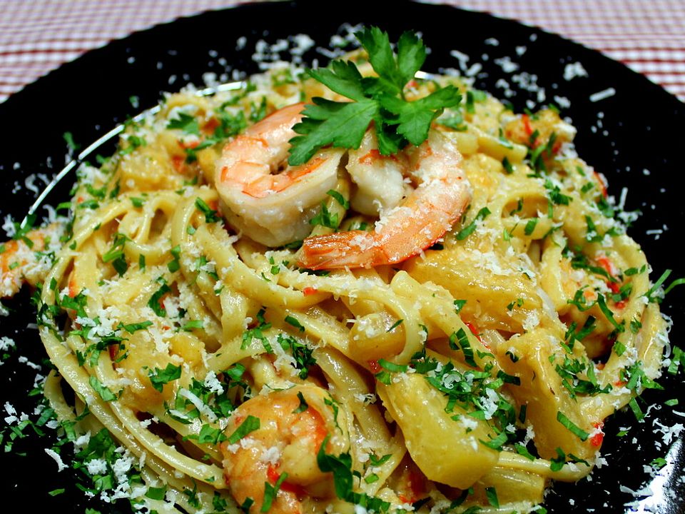 Linguine mit Garnelen und Knoblauch in Ananas-Sahnesauce von peter ...