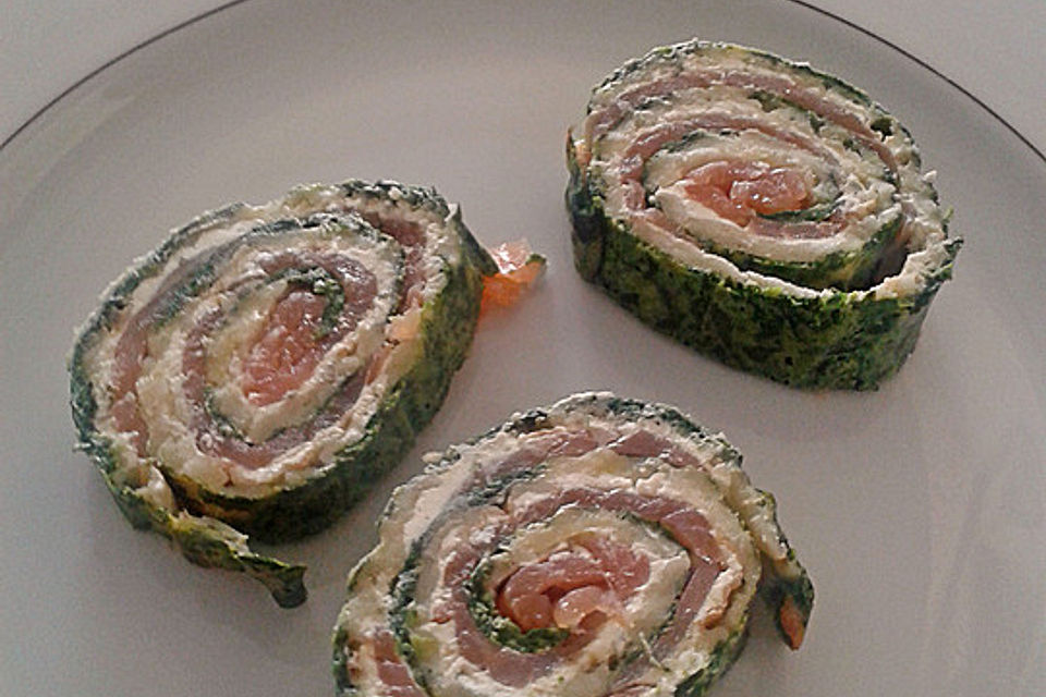 Lachsrolle mit Spinat und Frischkäse