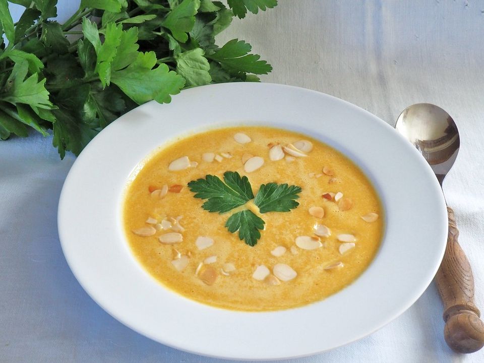 Möhren - Kokos - Curry Suppe von claptongirl| Chefkoch