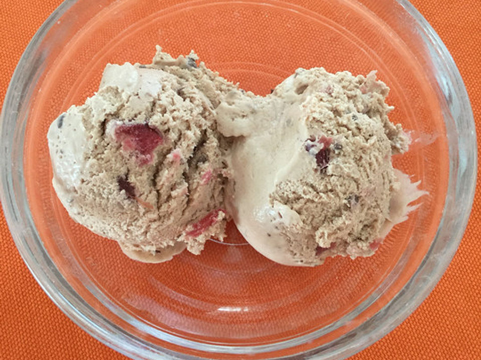 Schwarzwälder Kirsch Eis von Scharfeschote| Chefkoch