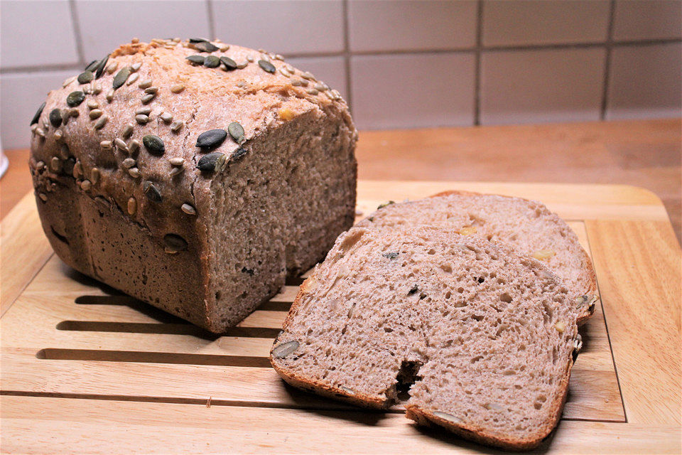 Buttermilch-Vollkornbrot