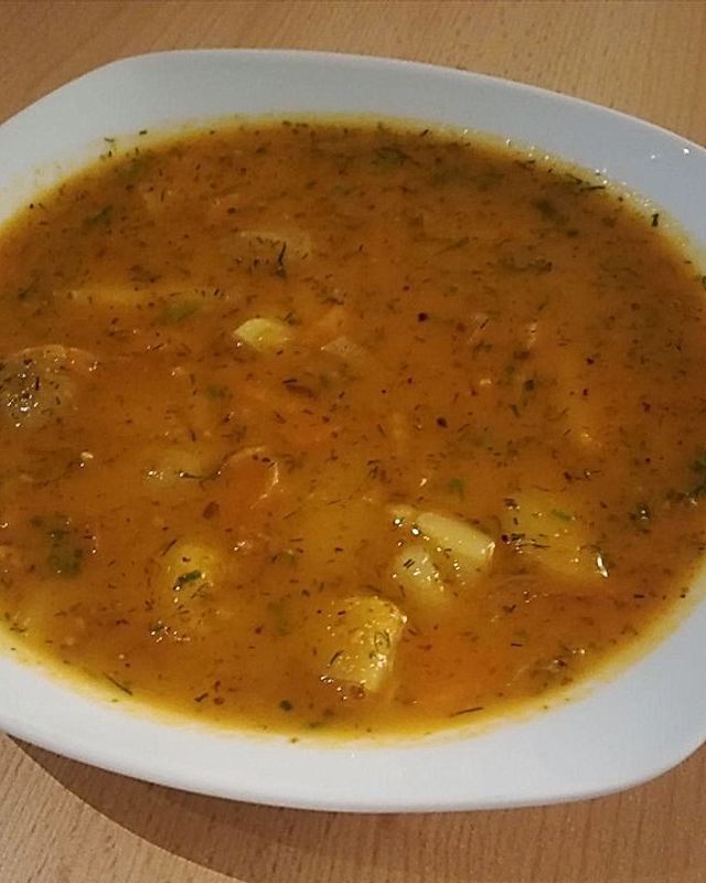 Vegane Kartoffel-Dill-Suppe