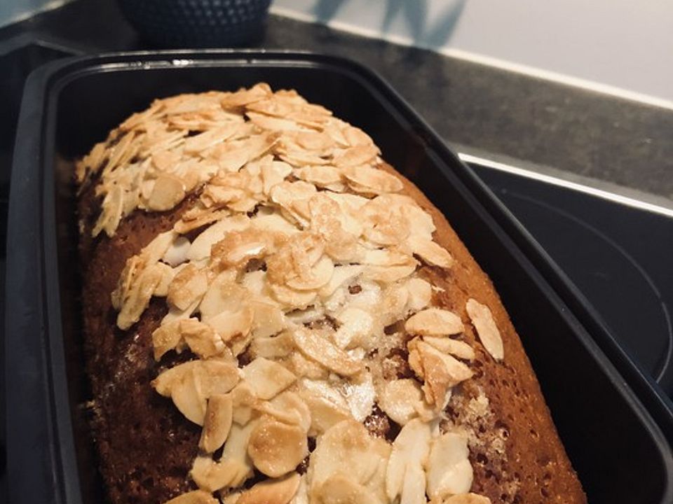 Marzipankuchen mit Extras| Chefkoch