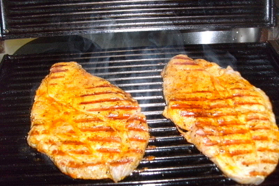 Schweinenackensteak alla mich aus dem Kontaktgrill