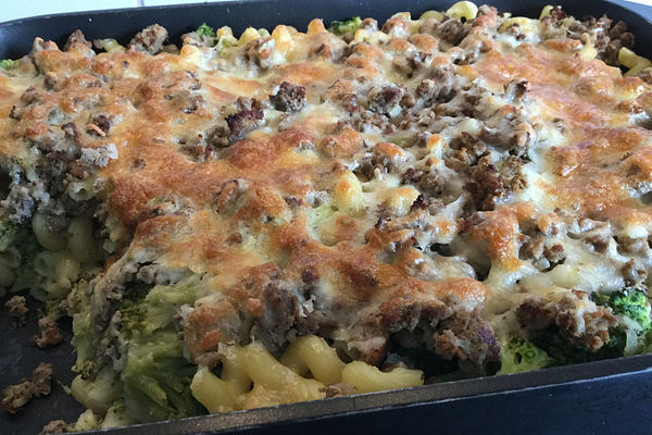 Nudel-Hackfleisch-Brokkoli-Auflauf von Bea-O | Chefkoch