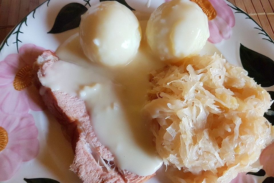 Knoblauchsauce für Kasseler und Sauerkraut