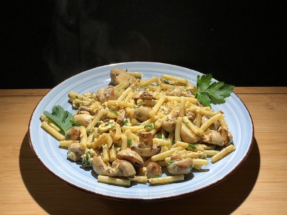 Nudel-Champignon-Pfanne à la Didi von dieterfreundt| Chefkoch