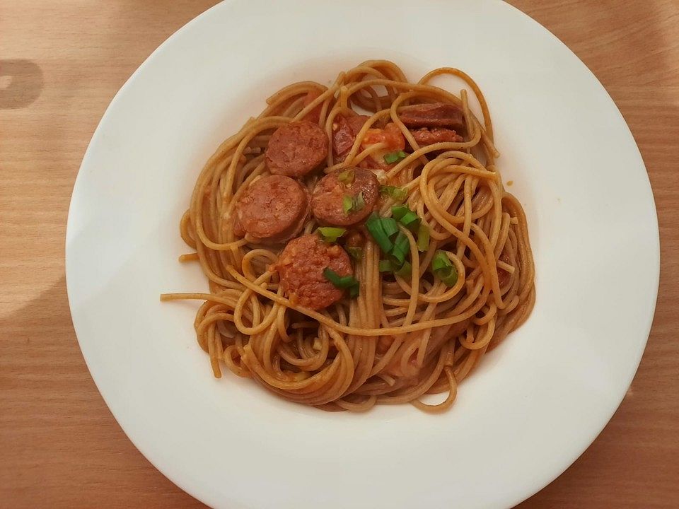 Nudeln mit Chorizo und Parmesan von Lornaria| Chefkoch
