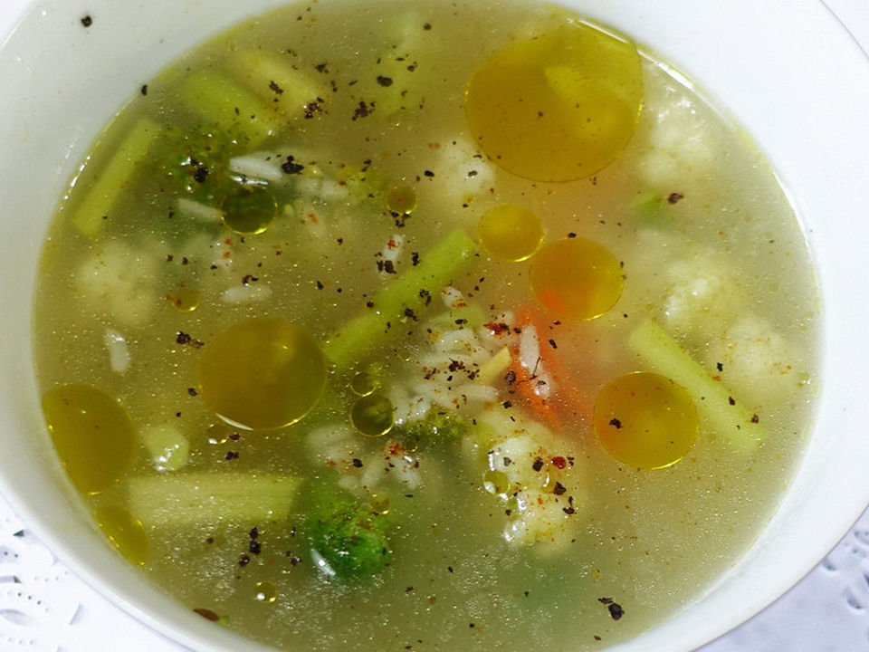 Balinesische grüne Spargelsuppe mit Reis von dieter_sedlaczek| Chefkoch