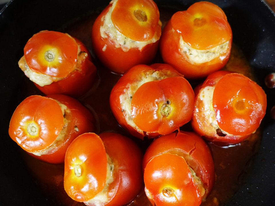 Gefüllte Tomaten auf italienische Art - Pomodori ripieni von dieter ...