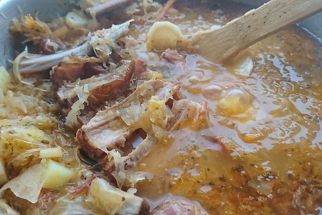 Polnische Sauerkrautsuppe von ennie| Chefkoch