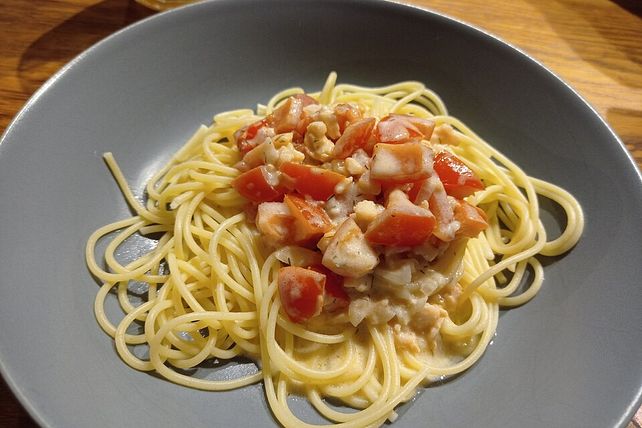 Ratz - Fatz - Spaghetti mit Lachs - Knoblauch - Tomaten - Käsesoße von ...