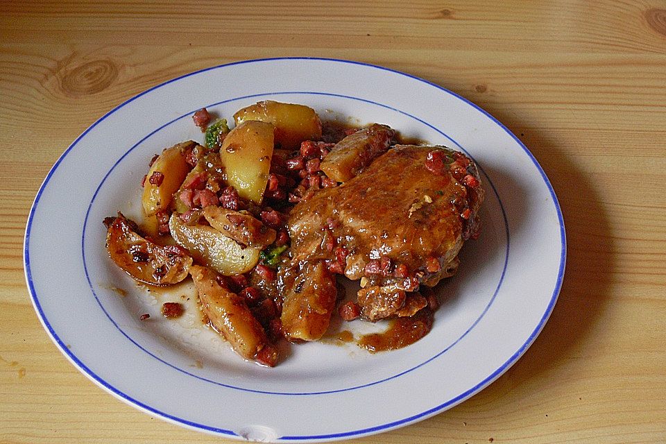 Kalbsschnitzel mit Schinken und Salbei