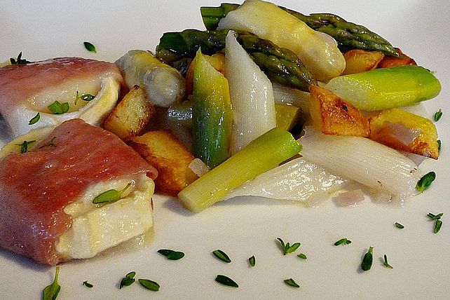 Lauwarmer Spargelsalat mit Ziegenkäse von hobbykoechin| Chefkoch