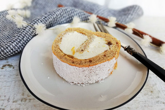 Lebkuchenroulade mit Quark-Orangen-Füllung von Bali-Bine| Chefkoch