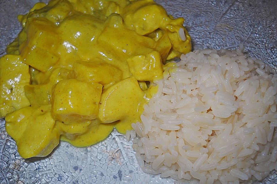 Curryhuhn mit Mango und Banane