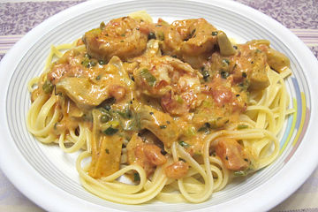 Spaghetti mit Garnelen, Artischocken und grünem Pfeffer