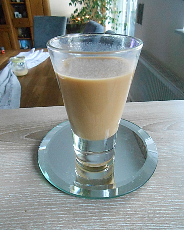 Einfacher Espresso-Eierlikör
