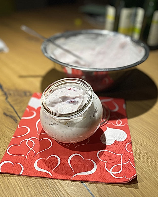Fruchtiger Proteinjoghurt mit Flohsamenschalen