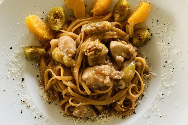 Orangen-Feigen-Walnuss-Pasta mit Hähnchenbrust von topomu| Chefkoch