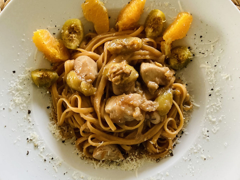 Orangen-Feigen-Walnuss-Pasta mit Hähnchenbrust von topomu| Chefkoch