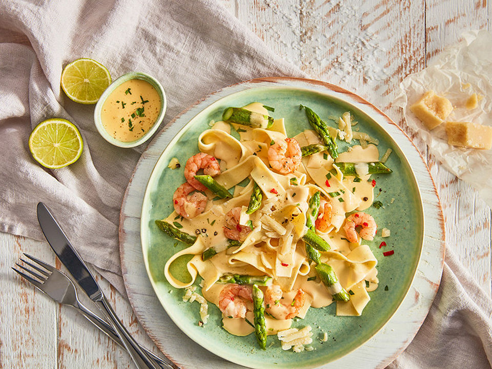 Pasta mit SpargelGarnelenHollandaise von Dr.Oetker Chefkoch