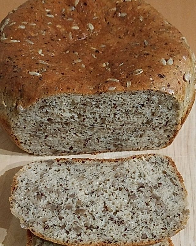 Low-Carb-Brot mit Gluten und Backprotein