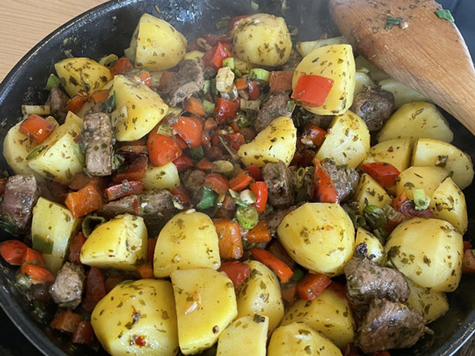 Buntes Gemüse mit Lamm und Kartoffeln von xxlbecks| Chefkoch