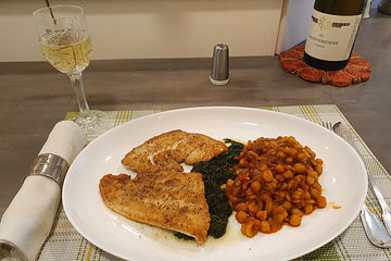 Orientalisches Kichererbsen-Ragù mit Blattspinat