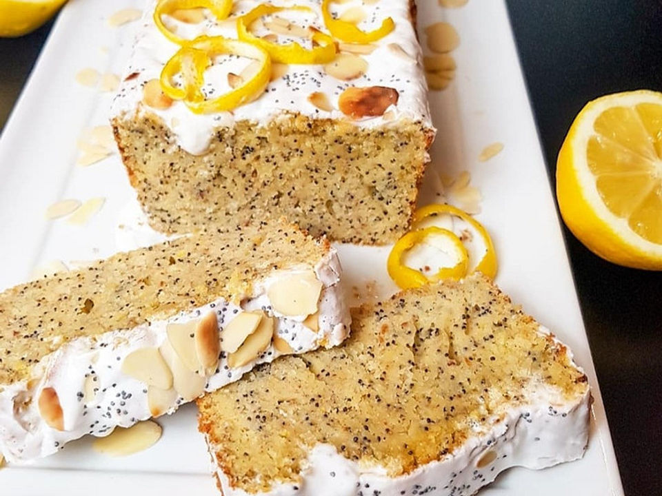 Zitronen-Mohn-Kuchen mit Glasur von claudiaweissmann| Chefkoch