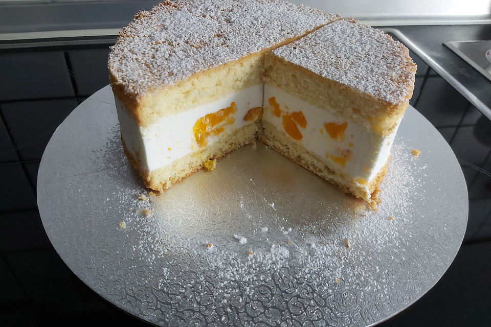 Biskuitboden für Torten und Kuchen