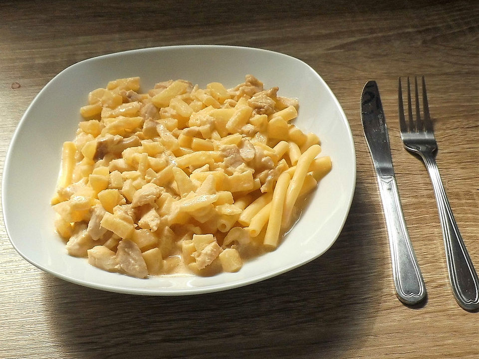 Makkaroni mit Kabeljau-Apfel-Calvados-Sahnesauce à la Didi von ...