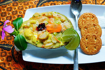 Avocadosalat mit Shrimps