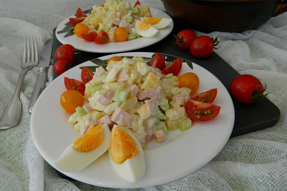 Kartoffelsalat mit Fleischwurst