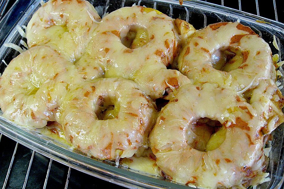 Schweinefilet & Ananas in Currysahne Schweinefilet & Ananas in Currysahne
