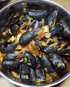 Hühnerfrikassee-Ragout aus Hühnchen, Spargel und Pilzen visual data 6