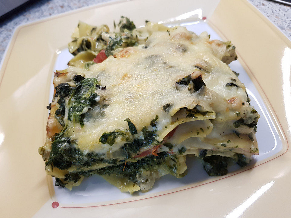Spinatlasagne mit Hähnchen und Tomaten von küchen_zauber| Chefkoch