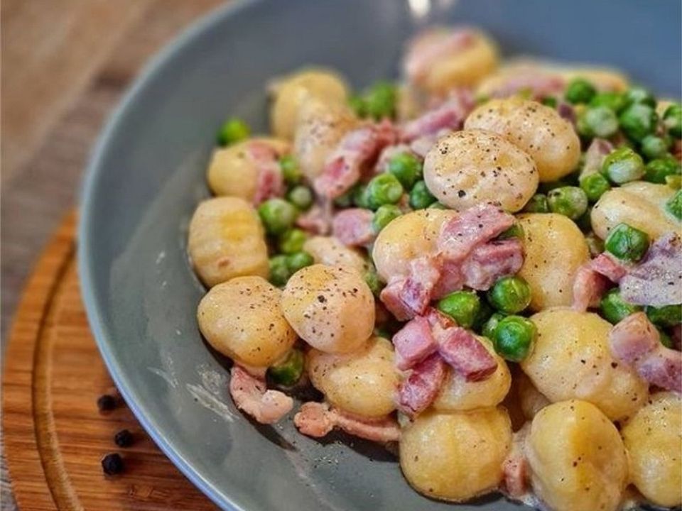 Gnocchi mit Speck und Erbsen von tobys_essecke| Chefkoch