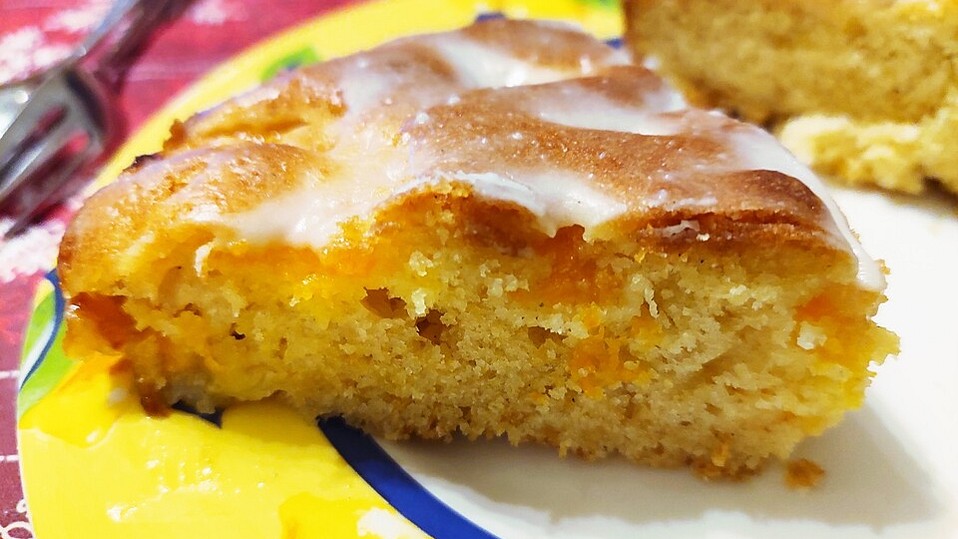 Kleiner blitzschneller Rührkuchen mit Mandarinen und Mandarinenglasur ... Kleiner blitzschneller Rührkuchen mit Mandarinen und Mandarinenglasur ...