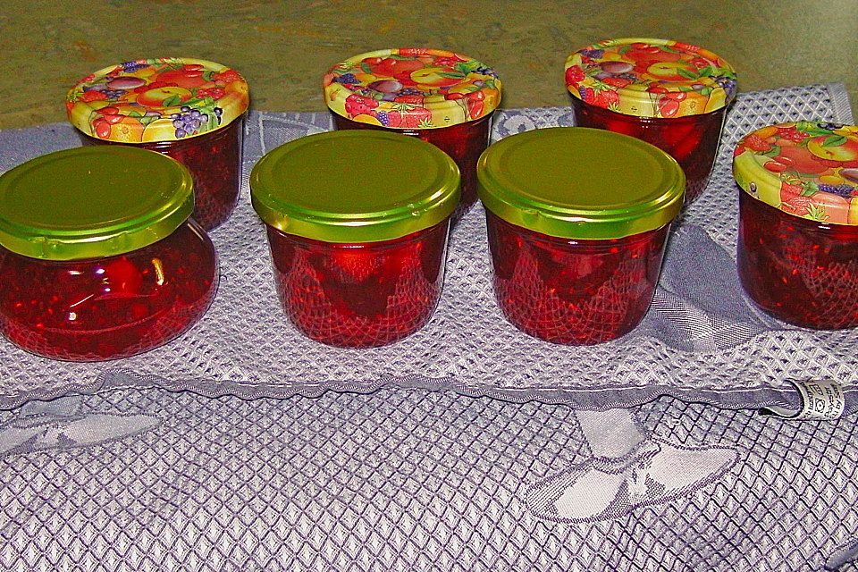 Erdbeer - Johannisbeer - Marmelade