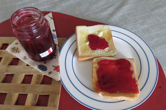 Himbeer-Johannisbeer-Marmelade von Juulee| Chefkoch