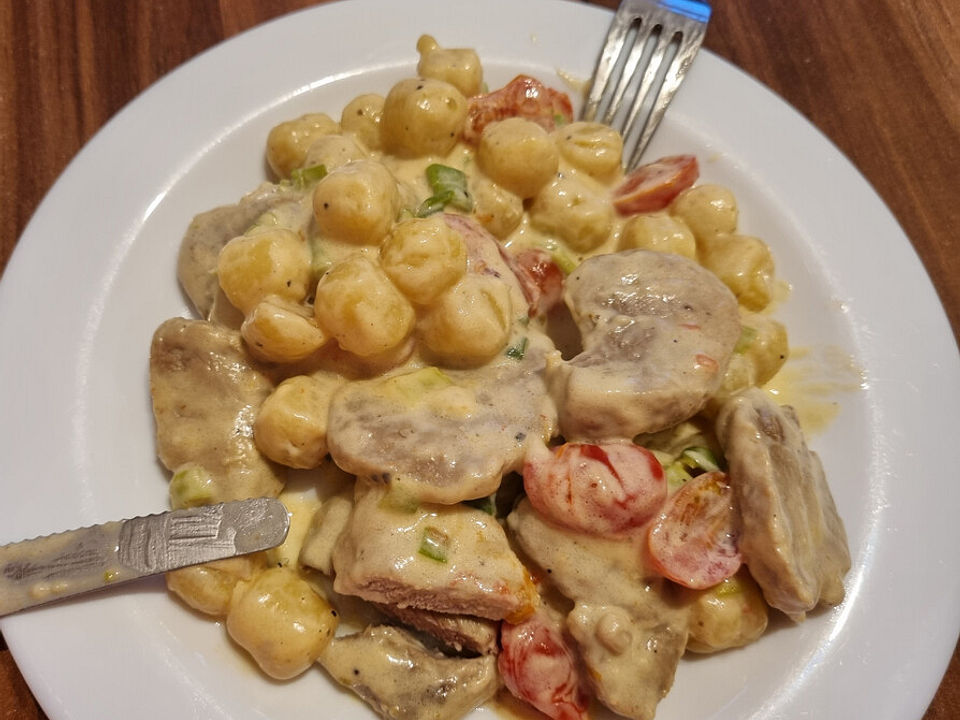 Gnocchipfanne mit Schweinefilet von Backfee5684| Chefkoch
