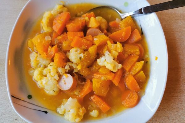 Blumenkohlsuppe mit Butternusskürbis von ulkig | Chefkoch