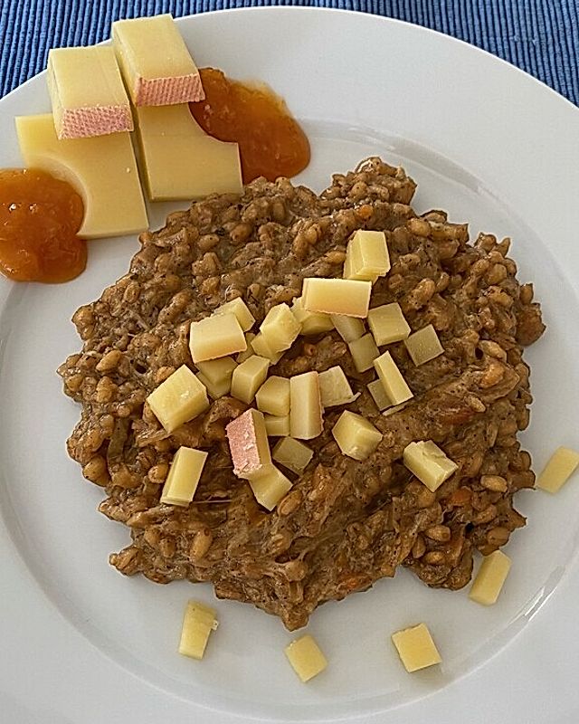 Römisches Getreide-Risotto "Ostallgäu" mit typischen Allgäuer Käsen, Äpfeln und Sanddorn