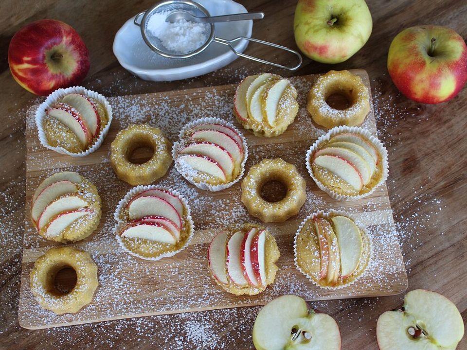 Vegane Apfel-Vanille-Muffins von Miss_Niyama| Chefkoch