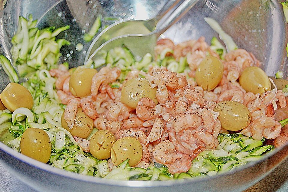 Zucchini - Krabben - Salat Zucchini - Krabben - Salat
