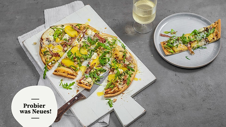 Flammkuchen mit Kartoffeln und Schwarzwälder Schinken von Chefkoch_Viki