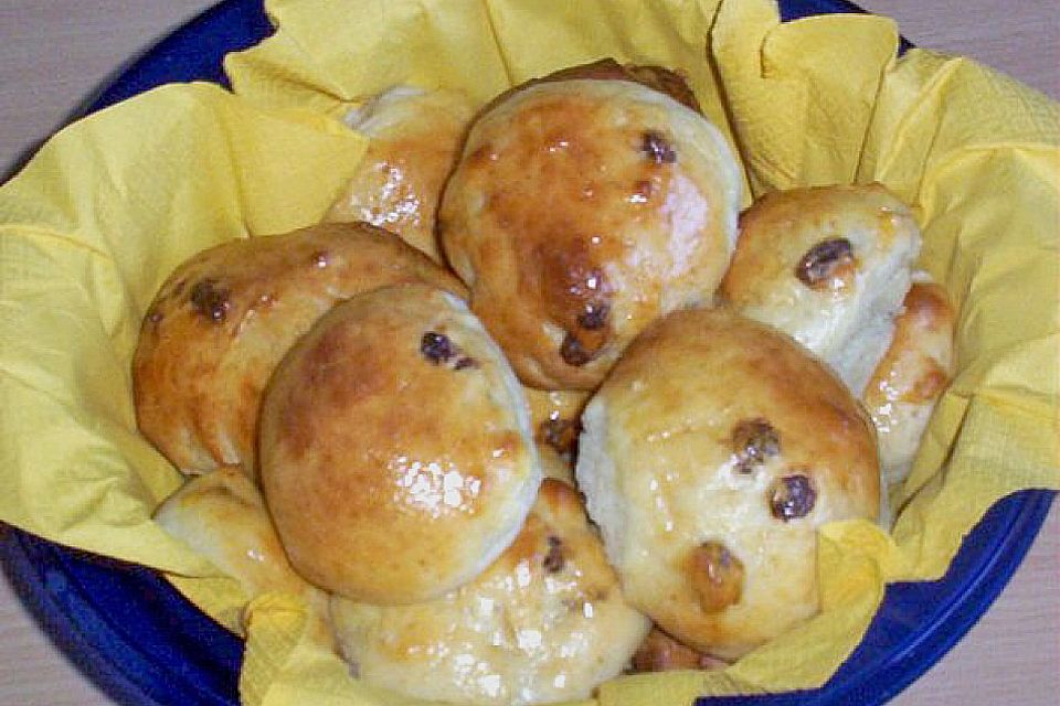 Quarkbrötchen mit und ohne Rosinen